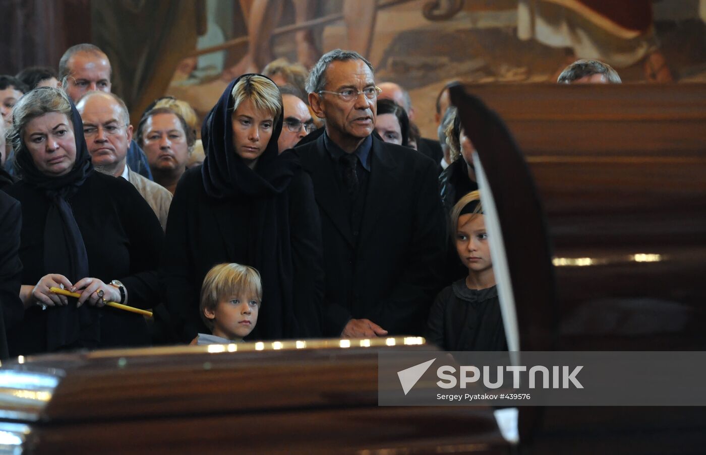 Sergei Mikhalkov's funeral service