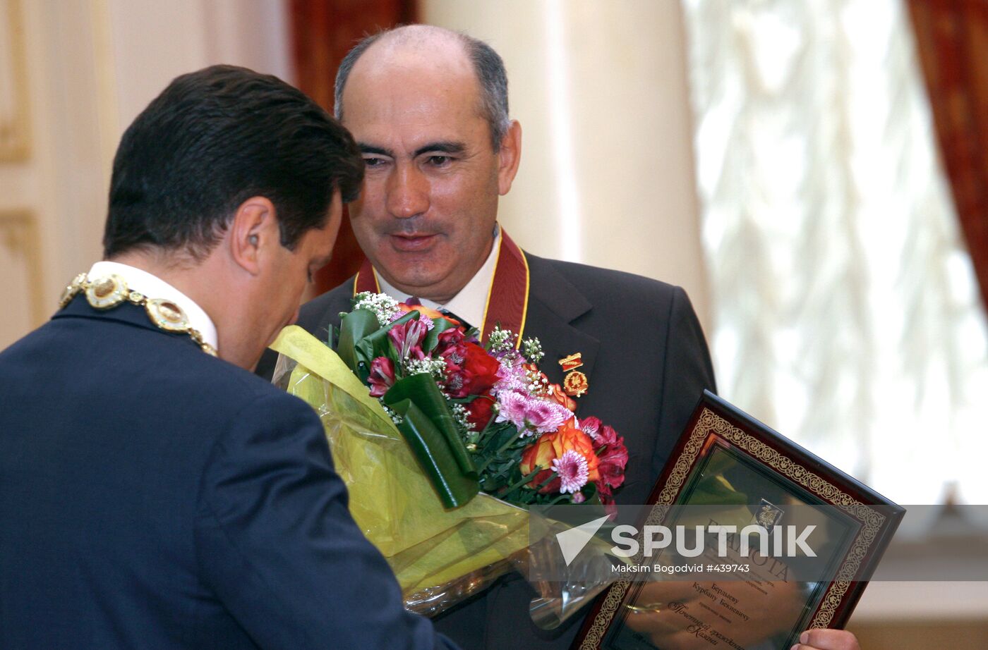 Kazan awards honorary citizens