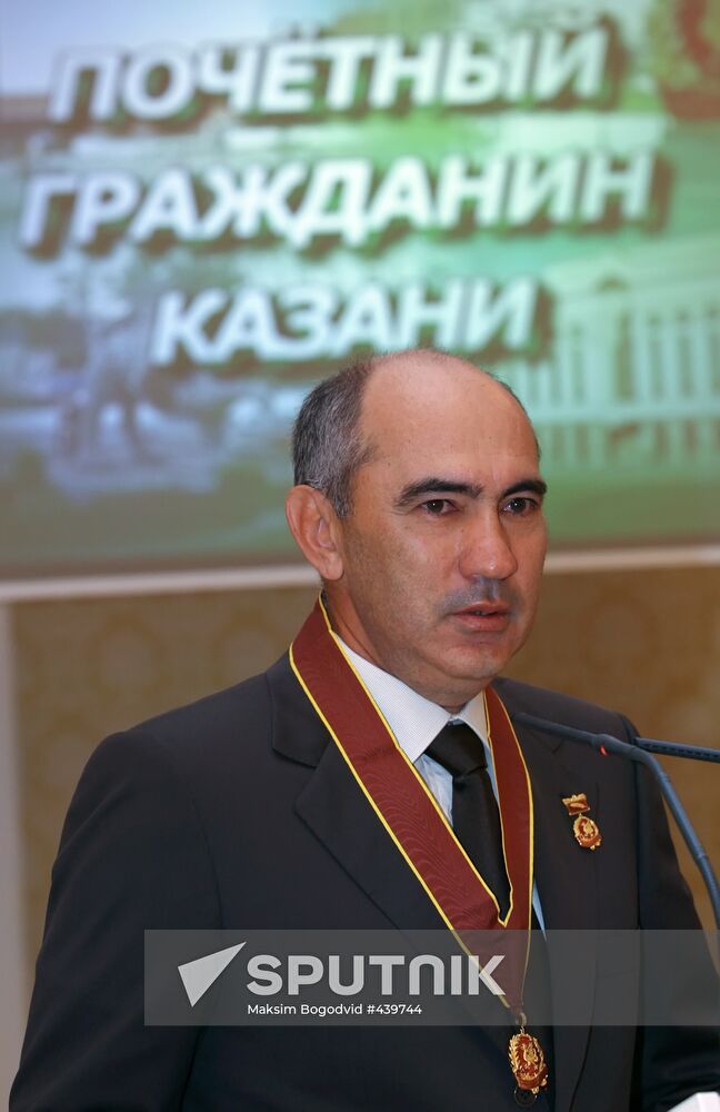 Kazan awards honorary citizens