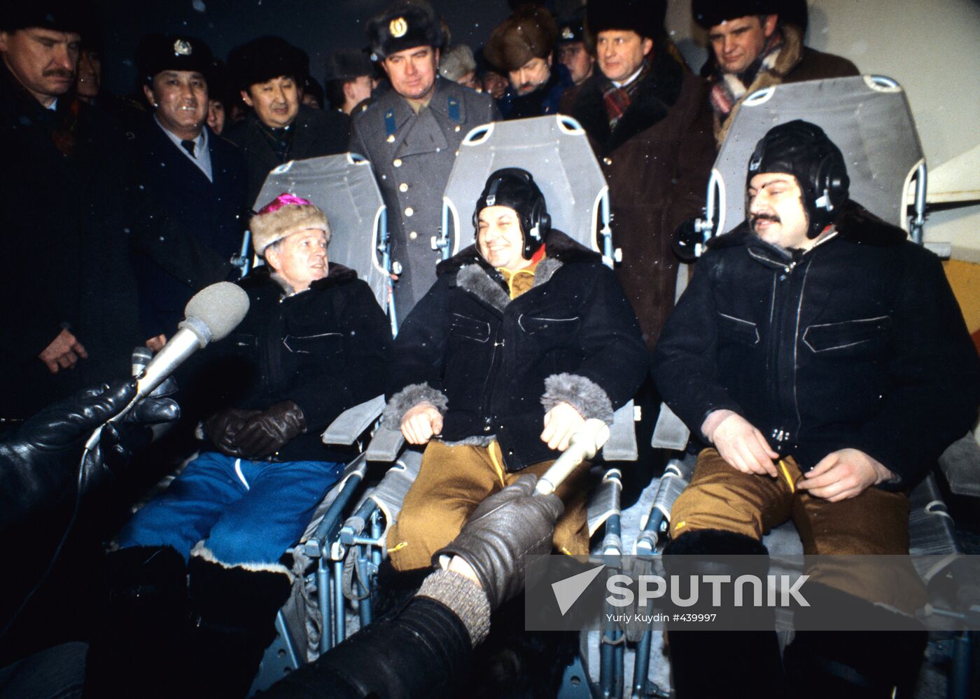 Soyuz TM-7 crew