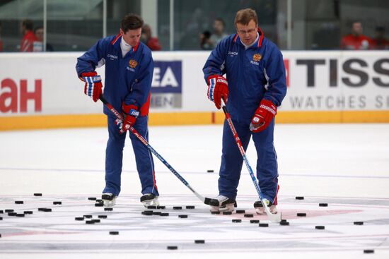 Vyacheslav Bykov, Igor Zakharkin