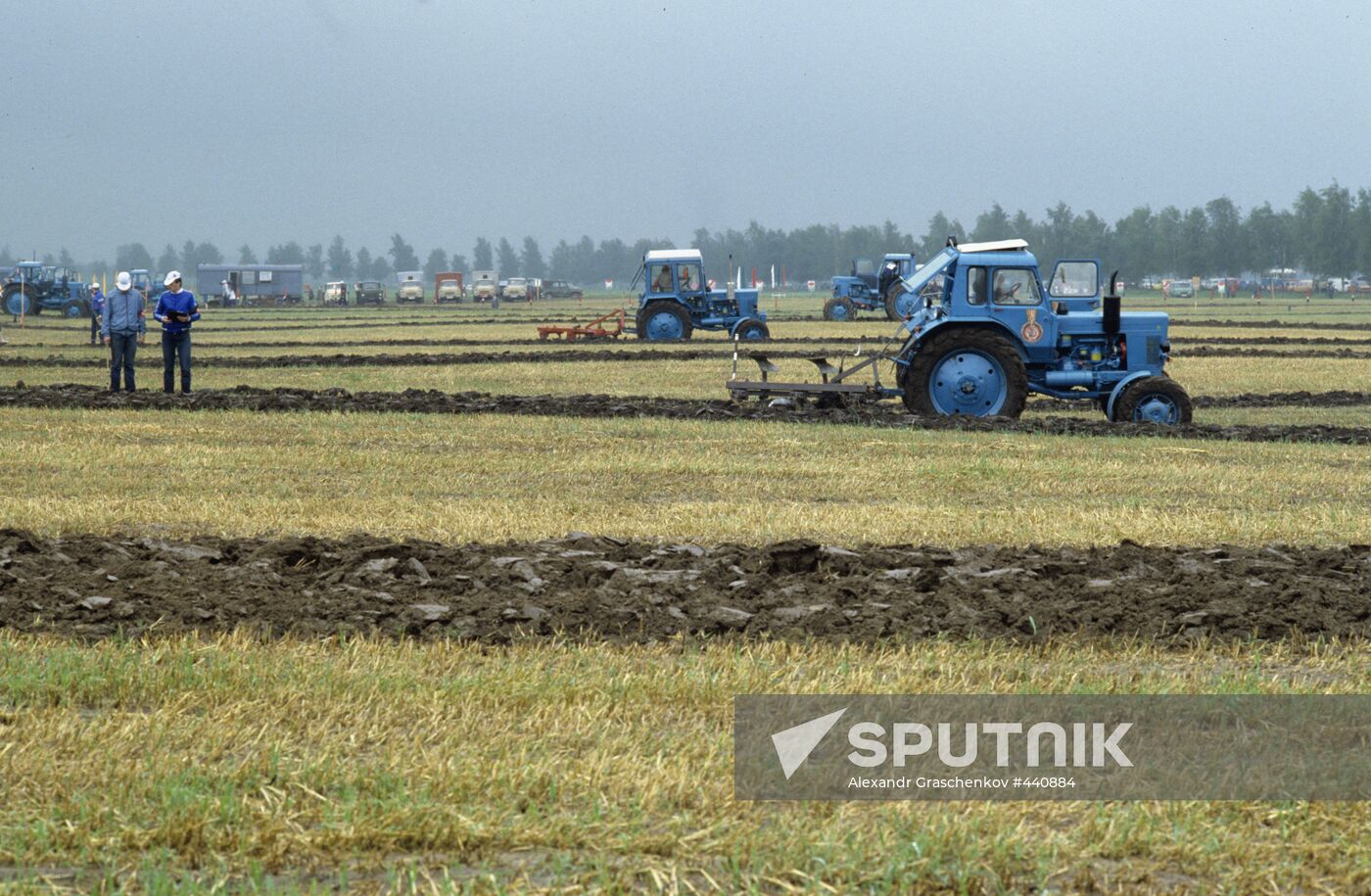 Machine operators