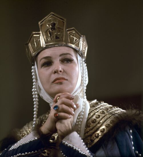 Actress Klavdiya Starikova