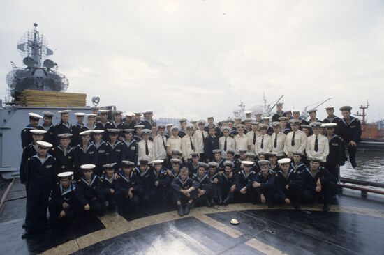 Crew of Tallinn large antisubmarine warfare ship