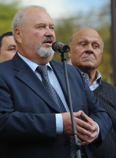 Rector of VGIK Vladimir Malyshev, film director Vladimir Menshov