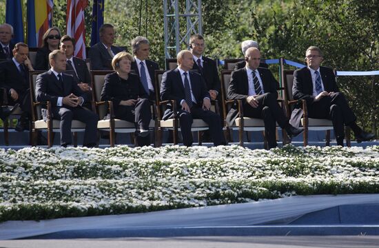 Vladimir Putin pays working visit to Poland