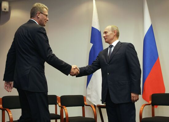 Vladimir Putin pays working visit to Poland