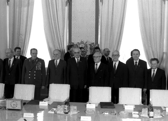 Soviet leaders and GDR government delegation