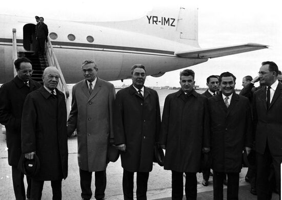 Leonid Brezhnev and Nicolae Ceauşescu.