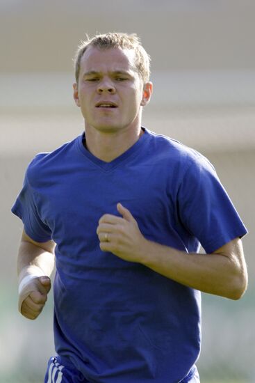 Alexander Anyukov attends open training session