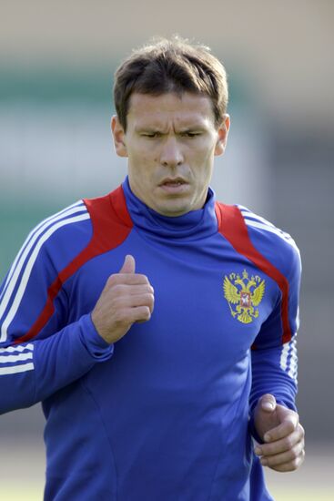 Konstantin Zyryanov attends open training session