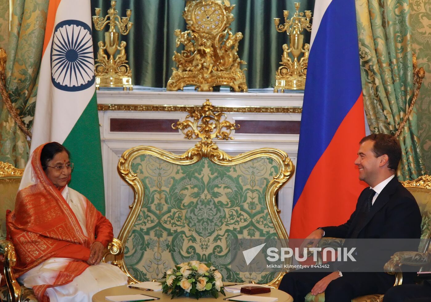 Dmitry Medvedev and Pratibha Devisingh Patil
