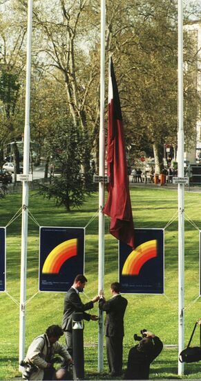 Georgian President Eduard Shevardnadze visits Strasbourg