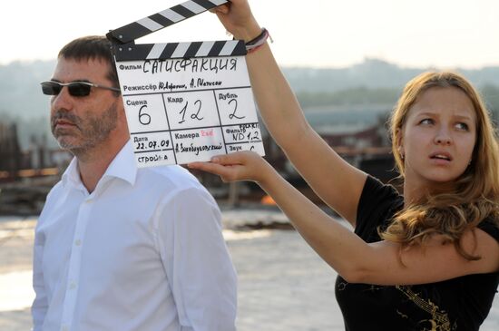 Filming the movie "Redress"