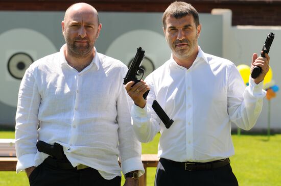 Gio Nakashidze, Yevgeny Grishkovets. Filming the movie "Redress"