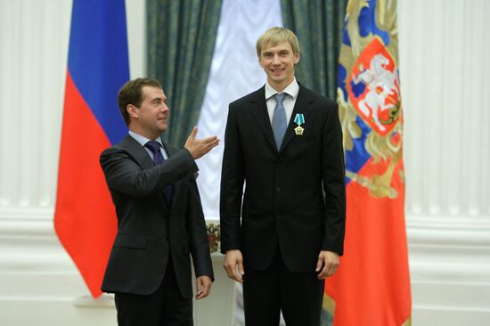 Russian President awards 2008 Olympic Games winners at Kremlin