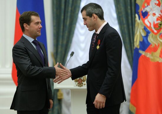 Russian President awards 2008 Olympic Games winners at Kremlin