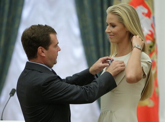 Russian President awards 2008 Olympic Games winners at Kremlin