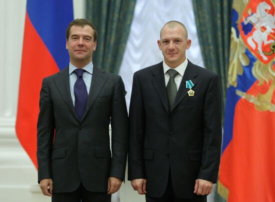 Russian President awards 2008 Olympic Games winners at Kremlin