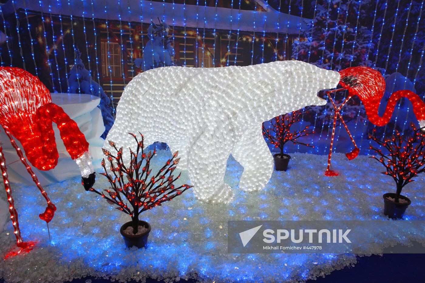 "Christmas time/100 Days till New Year" fair in Artist House