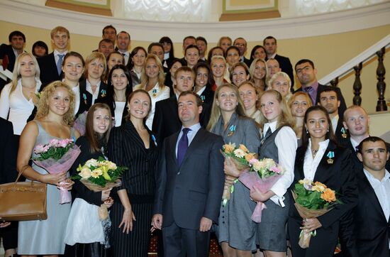 Russian President awards 2008 Olympic Games winners at Kremlin