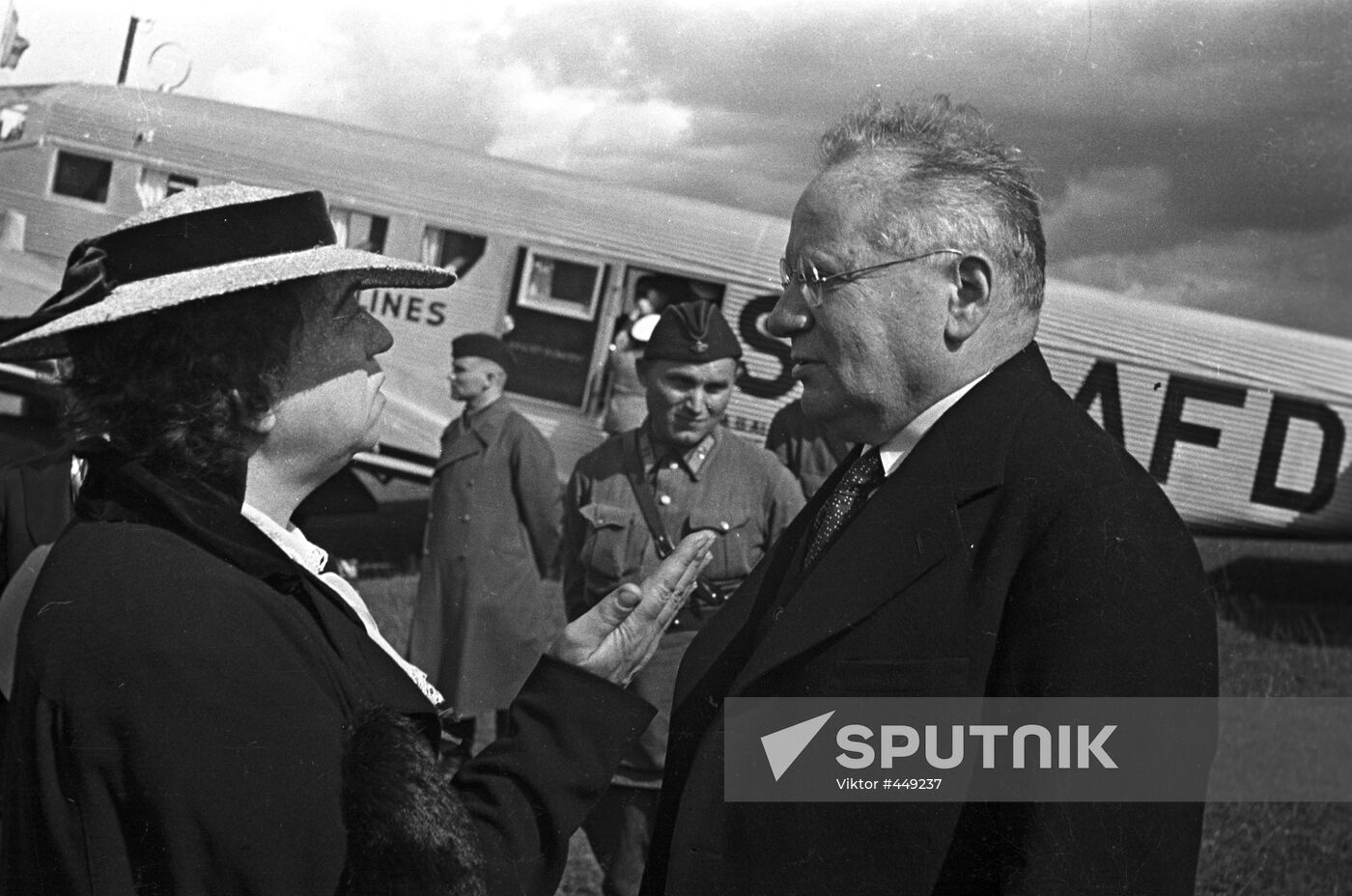 Alexandra Kollontay and Maxim Litvinov, 1937