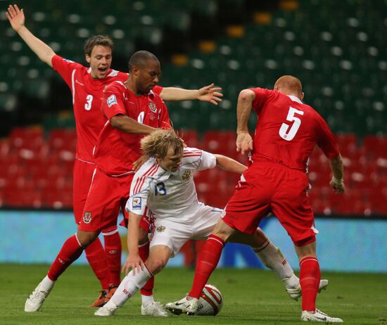 Russia beats Wales 3-1 in 2010 World Cup qualifier