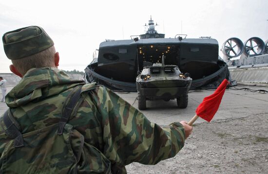Preparation prior to West 2009 maneuver in Kalinigrad Region