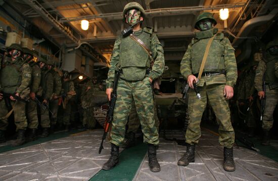 Preparation prior to West 2009 maneuver in Kalinigrad Region