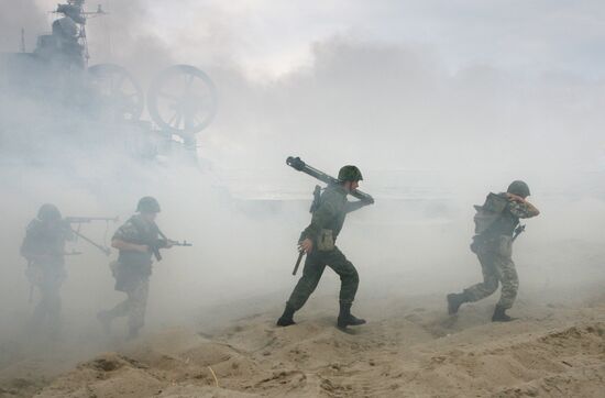 Preparation prior to West 2009 maneuver in Kalinigrad Region