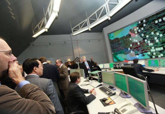 Valdai Club participants visit Gazprom control room