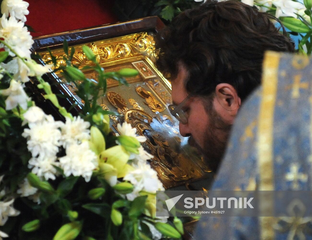 Wonderworking Kursk Root Icon of Our Lady of the Sign in Moscow