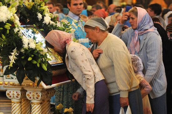 Wonderworking Kursk Root Icon of Our Lady of the Sign in Moscow