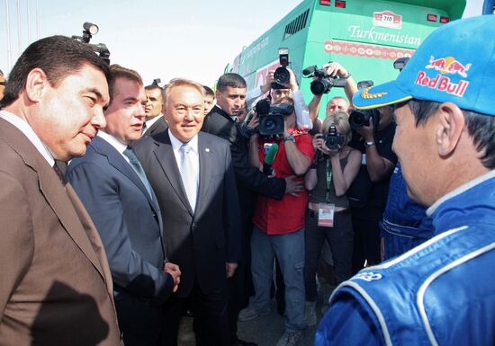 Russian President Dmitry Medvedev pays visit to Turkmenistan