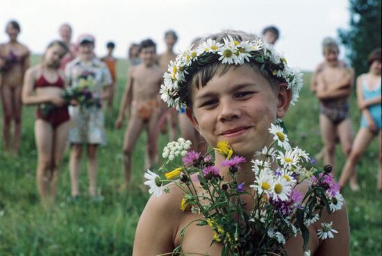 Young pioneers holiday camp