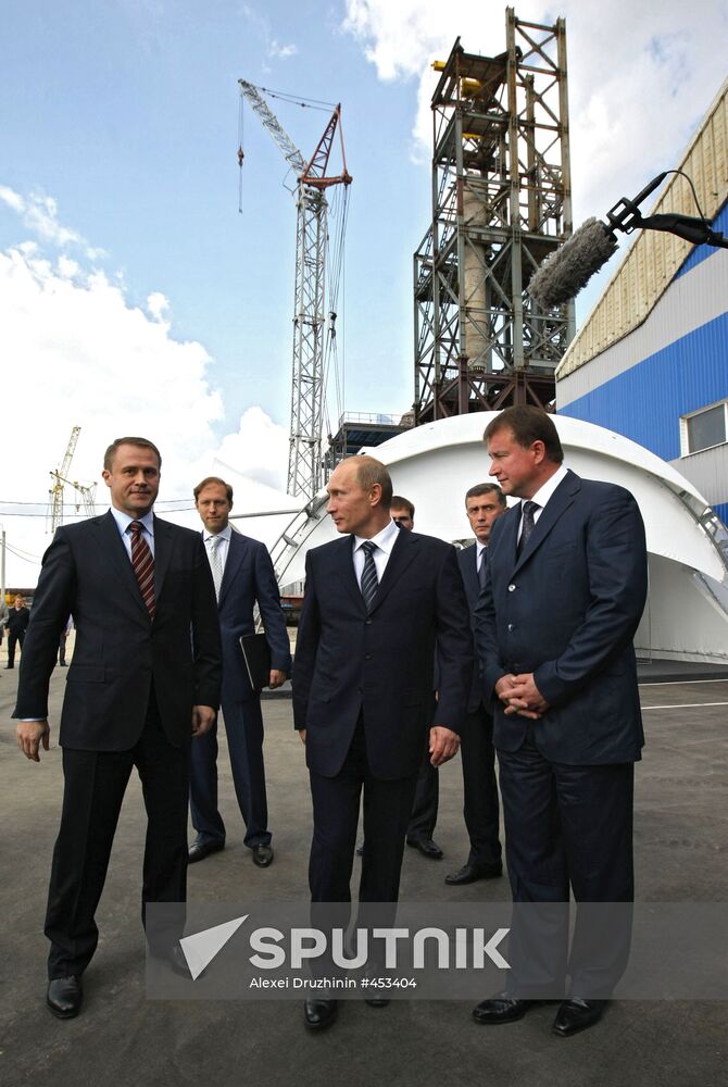Vladimir Putin visits Novomoskovsk