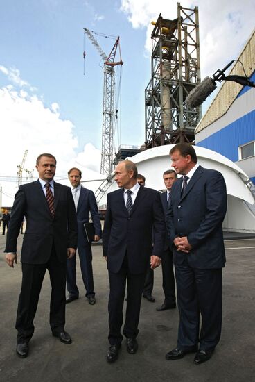 Vladimir Putin visits Novomoskovsk