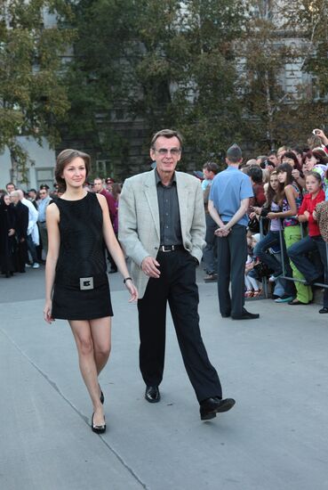 Georgy Taratorkin and his daughter, Anna