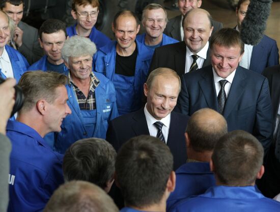 Vladimir Putin visits Tula