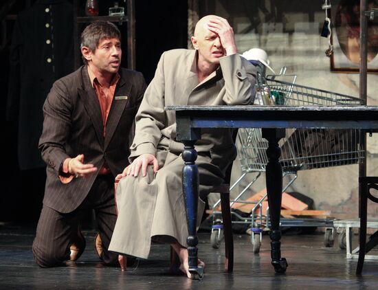 Valery Nikolayev and Vladimir Bolshov