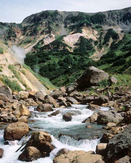 Gorge in Valley of Geysers