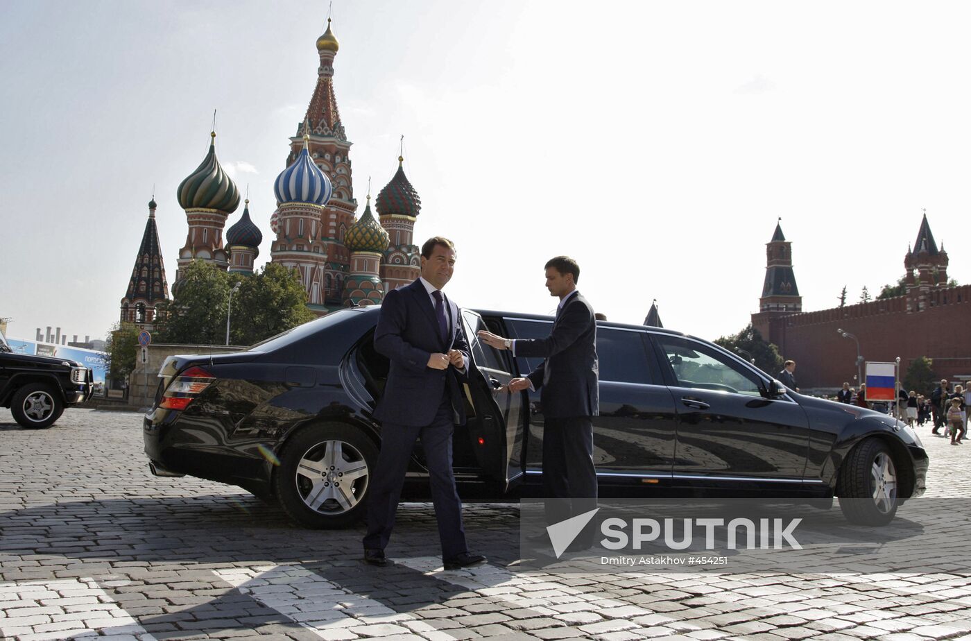 Dmitry Medvedev meets with members of Valdai Discussion Club