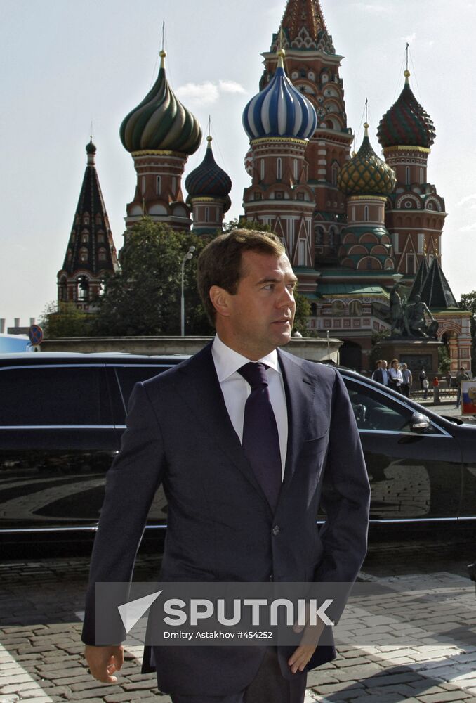 Dmitry Medvedev meets with members of Valdai Discussion Club