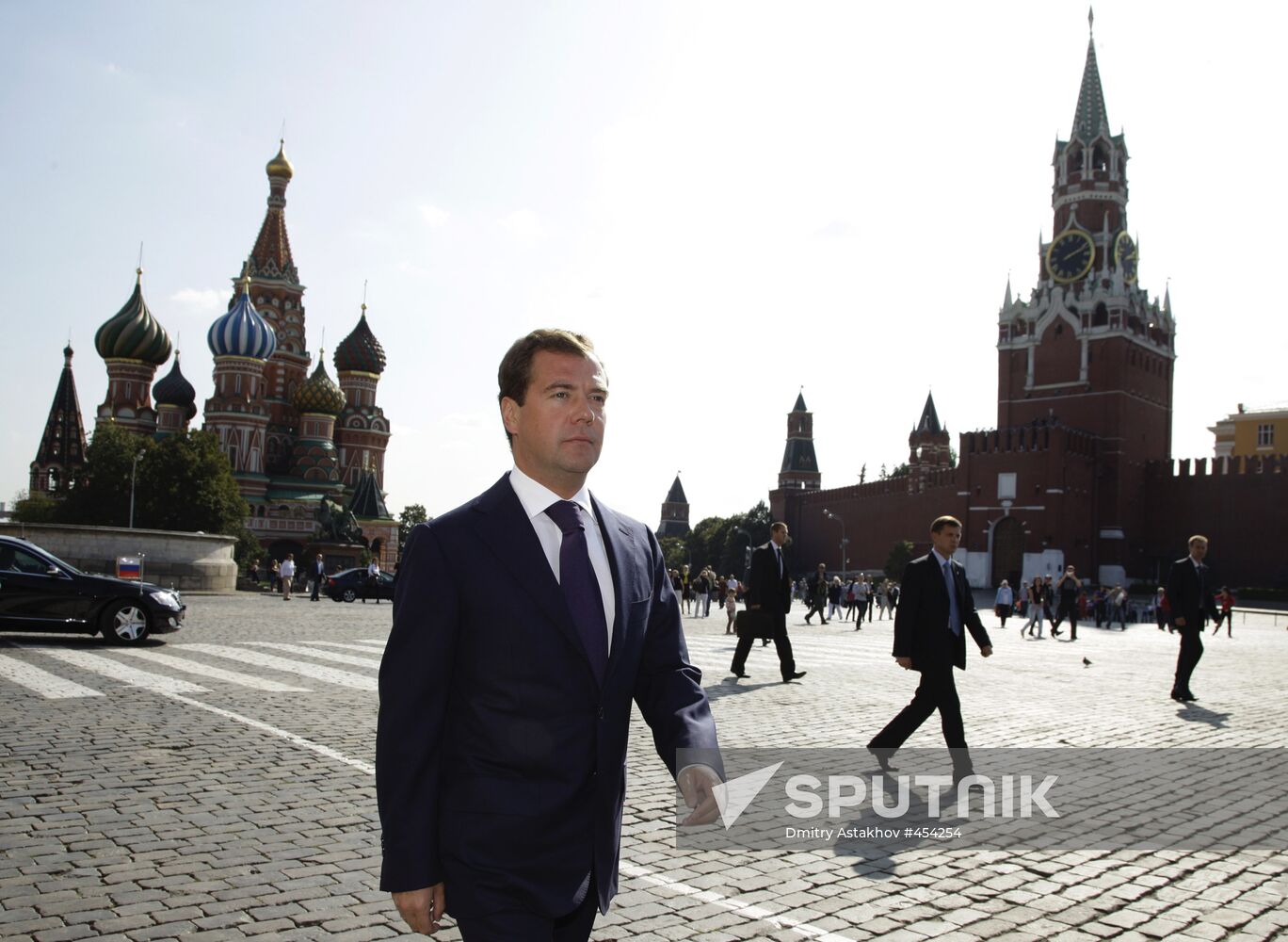 Dmitry Medvedev meets with members of Valdai Discussion Club