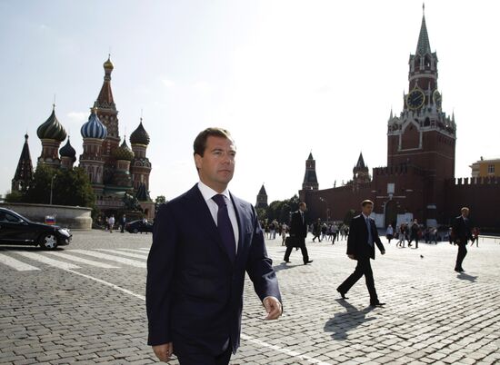 Dmitry Medvedev meets with members of Valdai Discussion Club