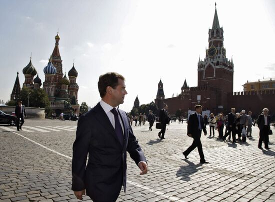 Dmitry Medvedev meets with members of Valdai Discussion Club