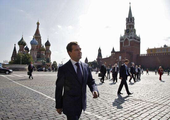 Dmitry Medvedev meets with members of Valdai Discussion Club