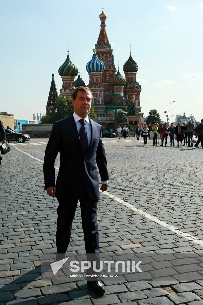 Dmitry Medvedev meets with members of Valdai Discussion Club