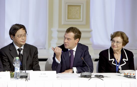 Dmitry Medvedev. Valdai Discussion Club