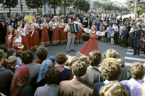 Artists at celebration of Vladimir Day